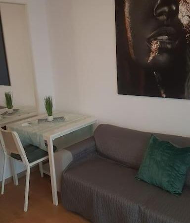 Апартаменты Chic Studio Pallady Бухарест Экстерьер фото